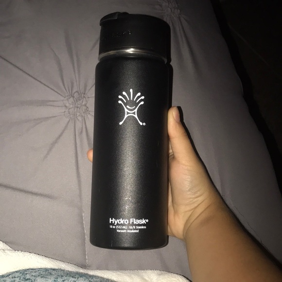 all black hydro flask